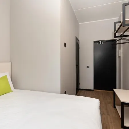 Hotel U11 & 3*