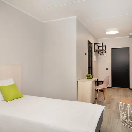 Hotell U11 & 3*