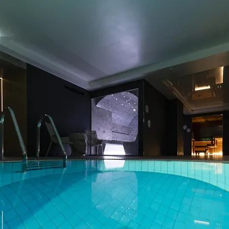 Hotel U11 & 3*