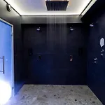 Hotel U11 &